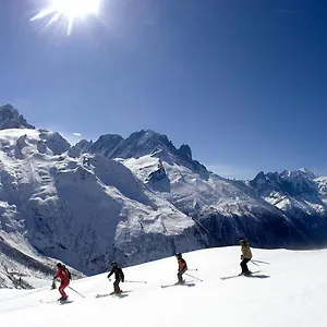 Apartment Maisonnee - A Charming Haven, Chamonix